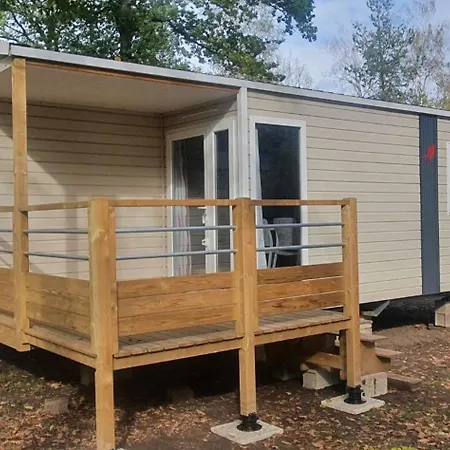 Campeggio Les Pins De La Coubre 3*