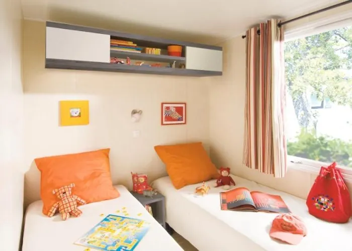 Les Pins De La Coubre Camping Les Mathes